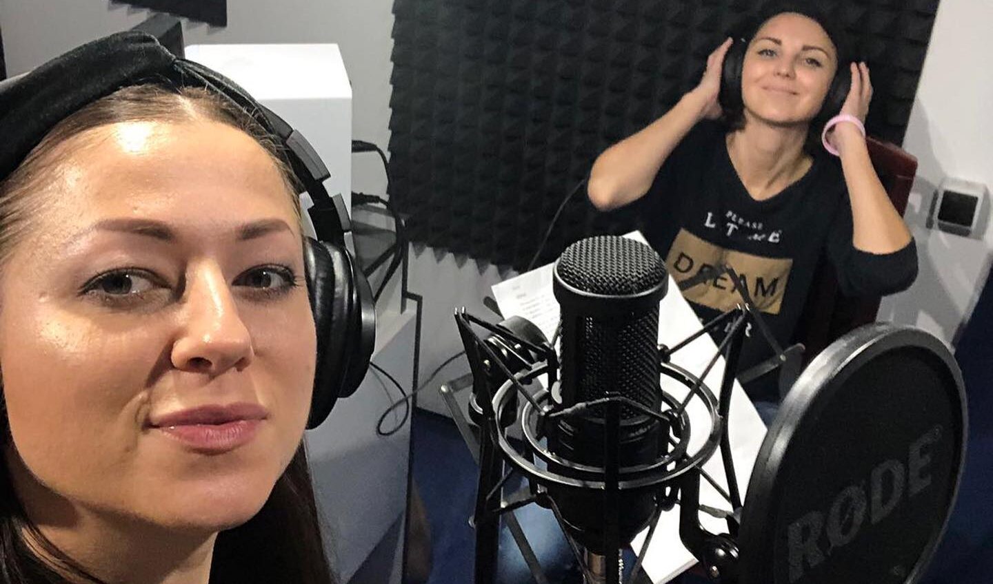 Запис вокалу у студії Fonograma